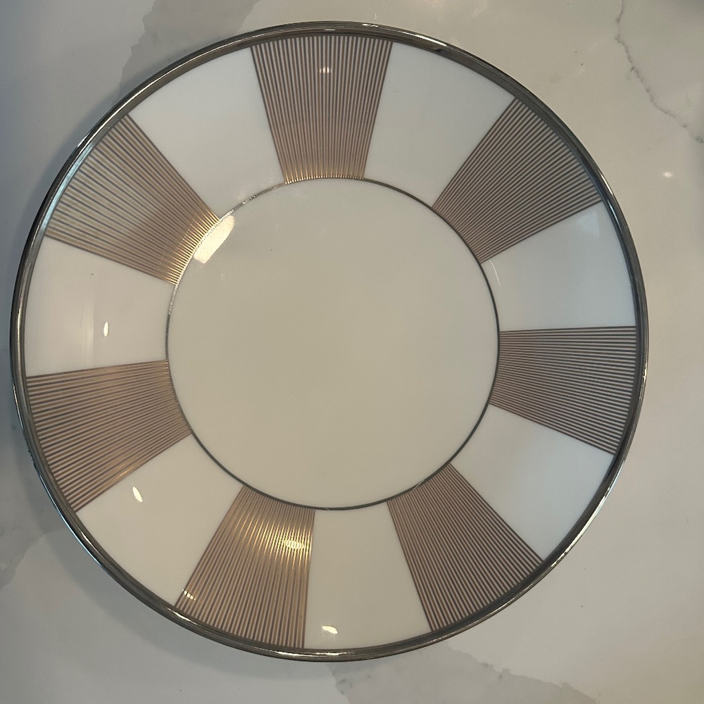 Tiffany & Co Palladium 2000, 10” Round Vegetable Bowl